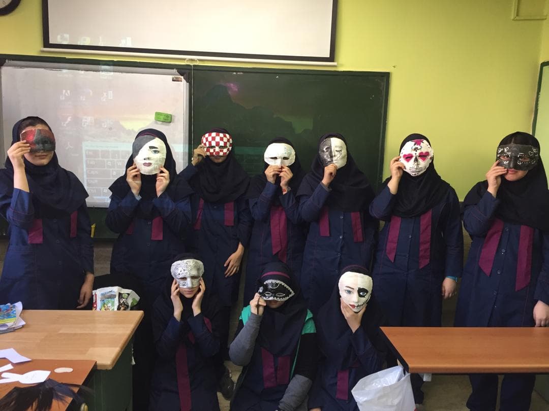 کار و فن آوری آبان 98